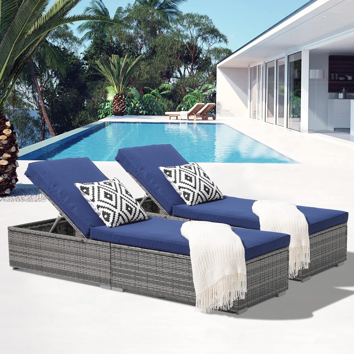 Patiorama Outdoor Patio Lounge Chair Elegant Reclining Adjustable Pool Rattan Chaise Chair